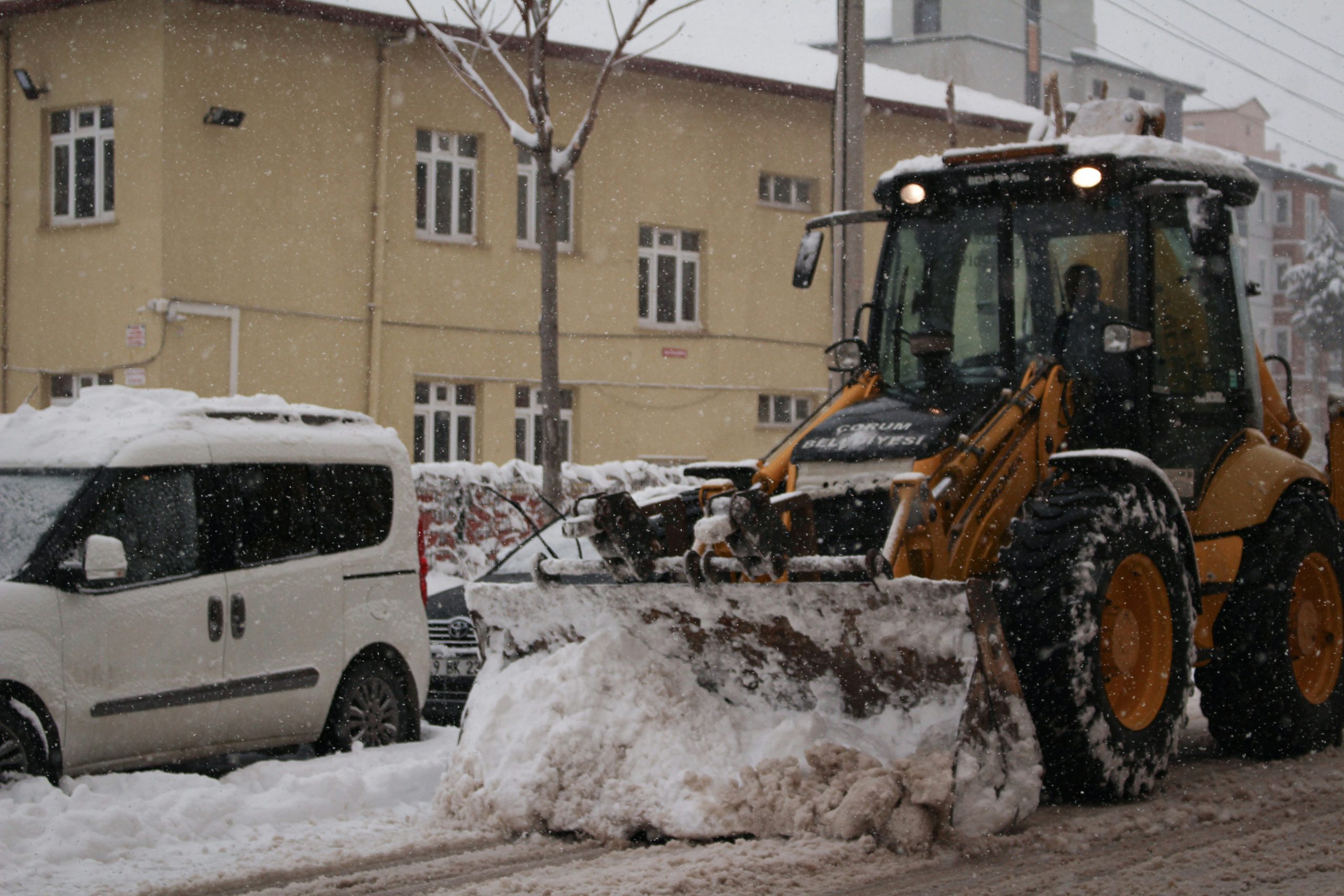 Talvikunnossapito Espoossa: näin seuraat aurausta ja ilmoitat liukkaudesta