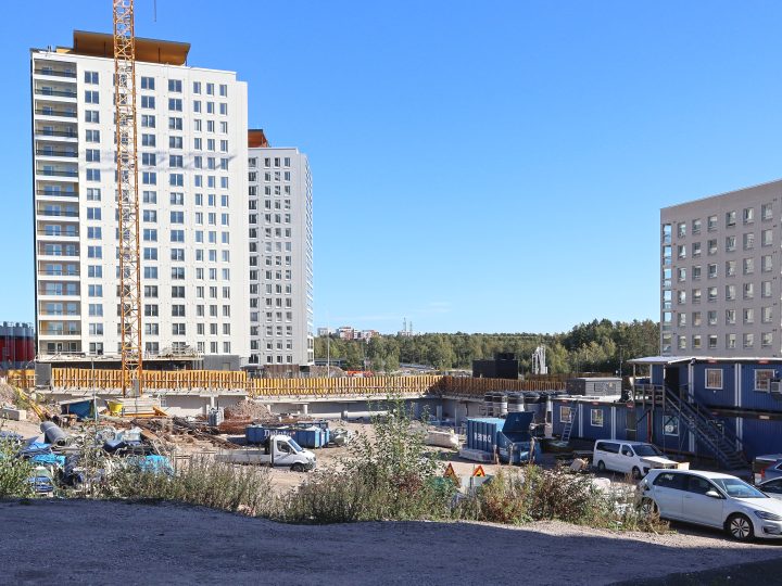 Asuntotonttien vuokrasopimuksia uusittiin – samalla osa isoista hankkeista jäi pöydälle