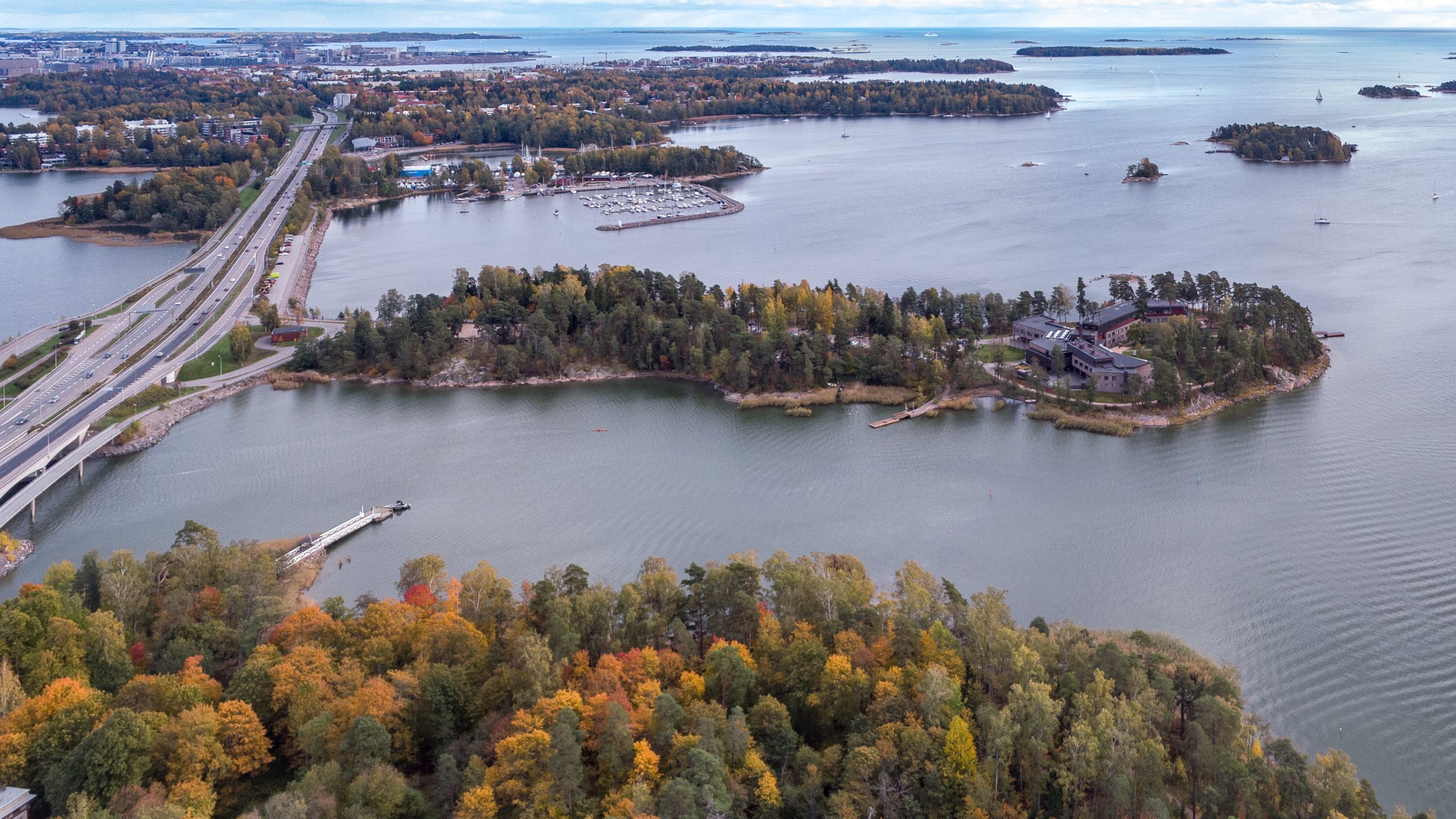 Hanasaari kokoaa sovittelun kovat nimet Espooseen – rauhanrakentamisen suuntaa haetaan muuttuvassa maailmassa