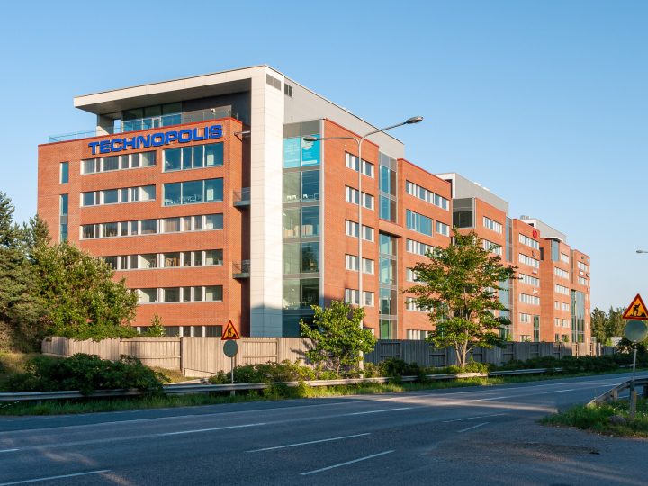 Otaniemestä koko Suomeen: Finnish AI Region jatkaa toiselle kaudelle – EU:n jatkorahoitus vahvistaa tekoälypalveluja