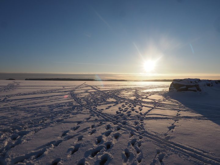Espoon uutiskatsaus 26.12.2025–4.1.2026: Hannes-myrsky, Matinkylän ravintolapalo ja vilkas uudenvuoden yö – 10 poimintaa