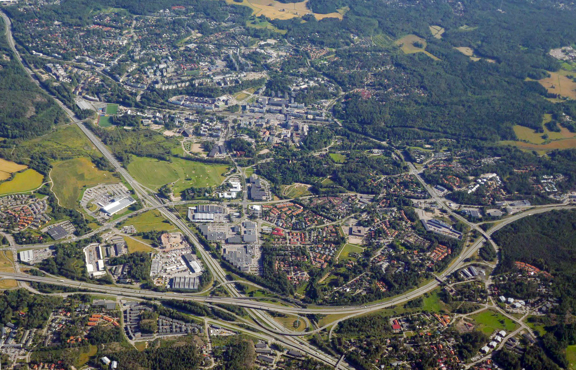 Uudenmaan edunvalvonnan linjaukset hyväksyttiin – Espoon kannalta paino osuu saavutettavuuteen, kasvuun ja kotoutumiseen