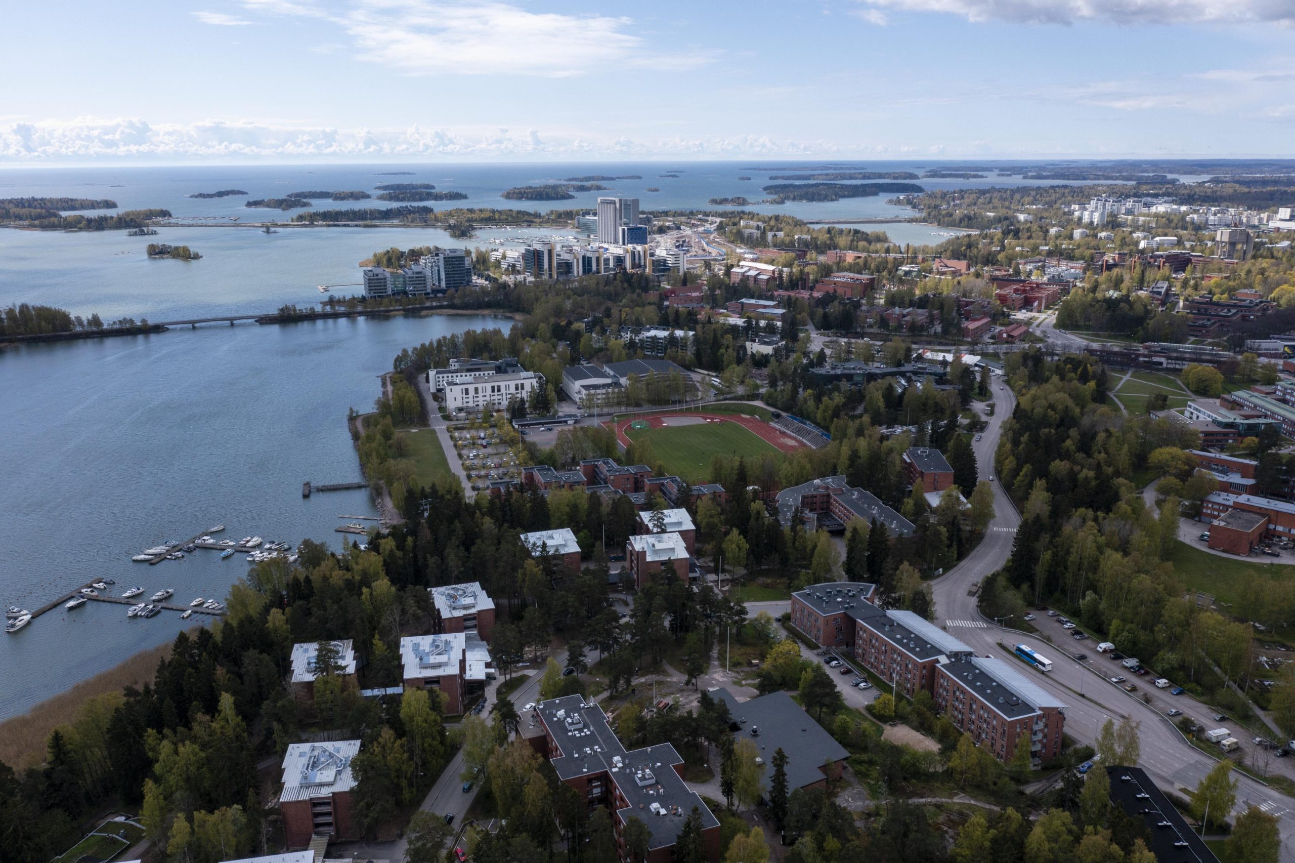 Espoo erottuu suurten kaupunkien joukosta kiinteistöverossa – omakotiasujan prosentti pysyy, muun verotuksen paine kasvaa