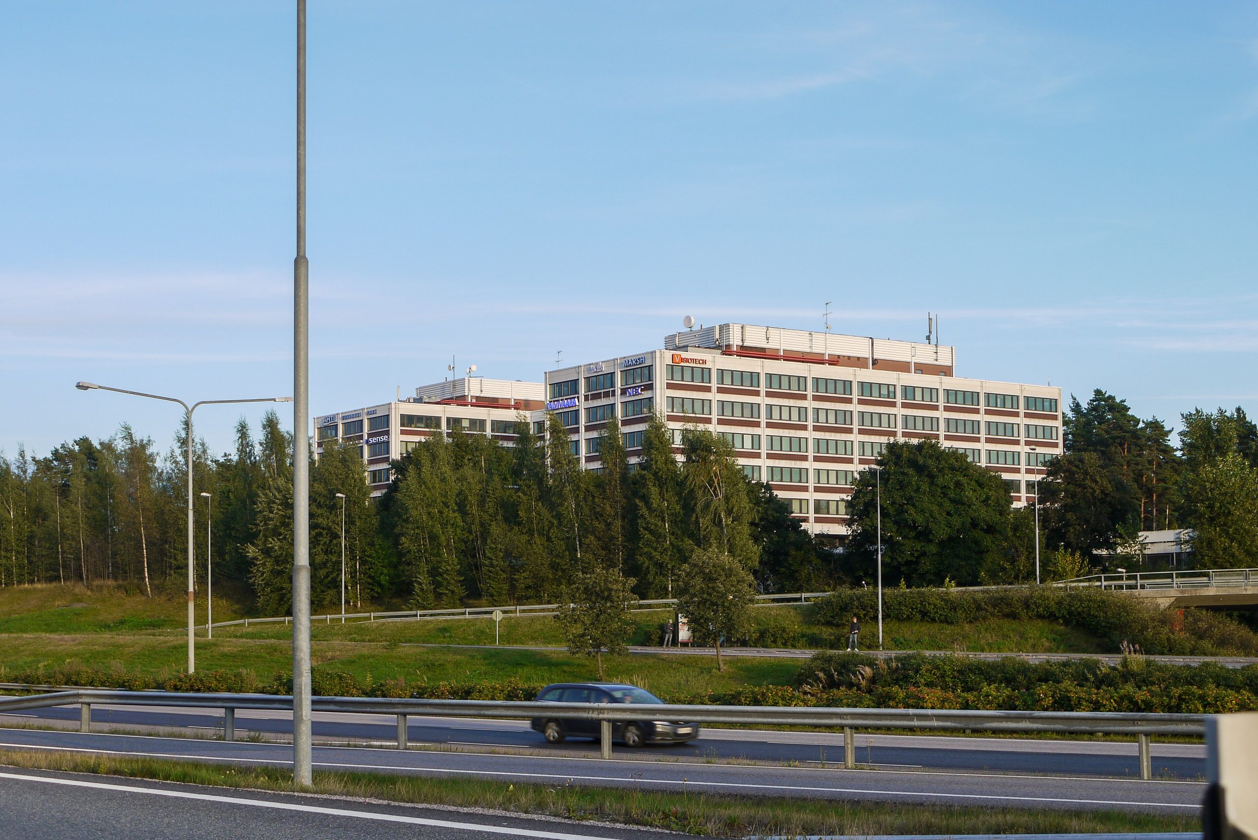 Pk-yritysten tunnelma koheni hieman – Espoon yrittäjille viesti on varovaisen rakentava