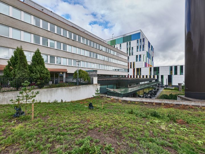 HUS: Varhainen kotiutuminen yleistyy neurokirurgiassa – ohjaus korostuu myös espoolaisille potilaille