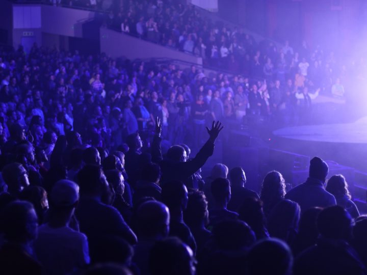 Espoon menovinkit 17.4.2026: Kani Untuvakerä, Kevät-tivoli, Antti Ketonen ja KAMUKlubi – 10 poimintaa