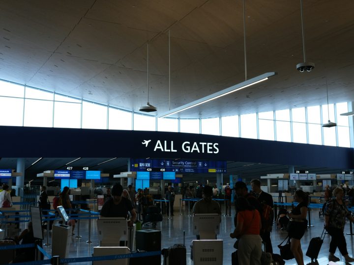 Ulkoministeriö päivitti neljä matkustustiedotetta 19.4.2026 – espoolaisen reissusuunnitelmaan kannattaa jättää tarkistushetki