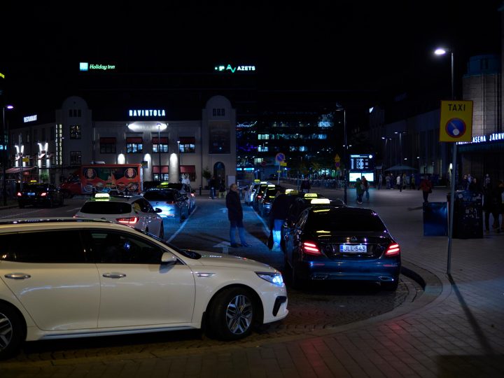Taksivalvonnan tulos muistuttaa myös Espoon matkustajia: tarkista nämä asiat ennen kyytiä