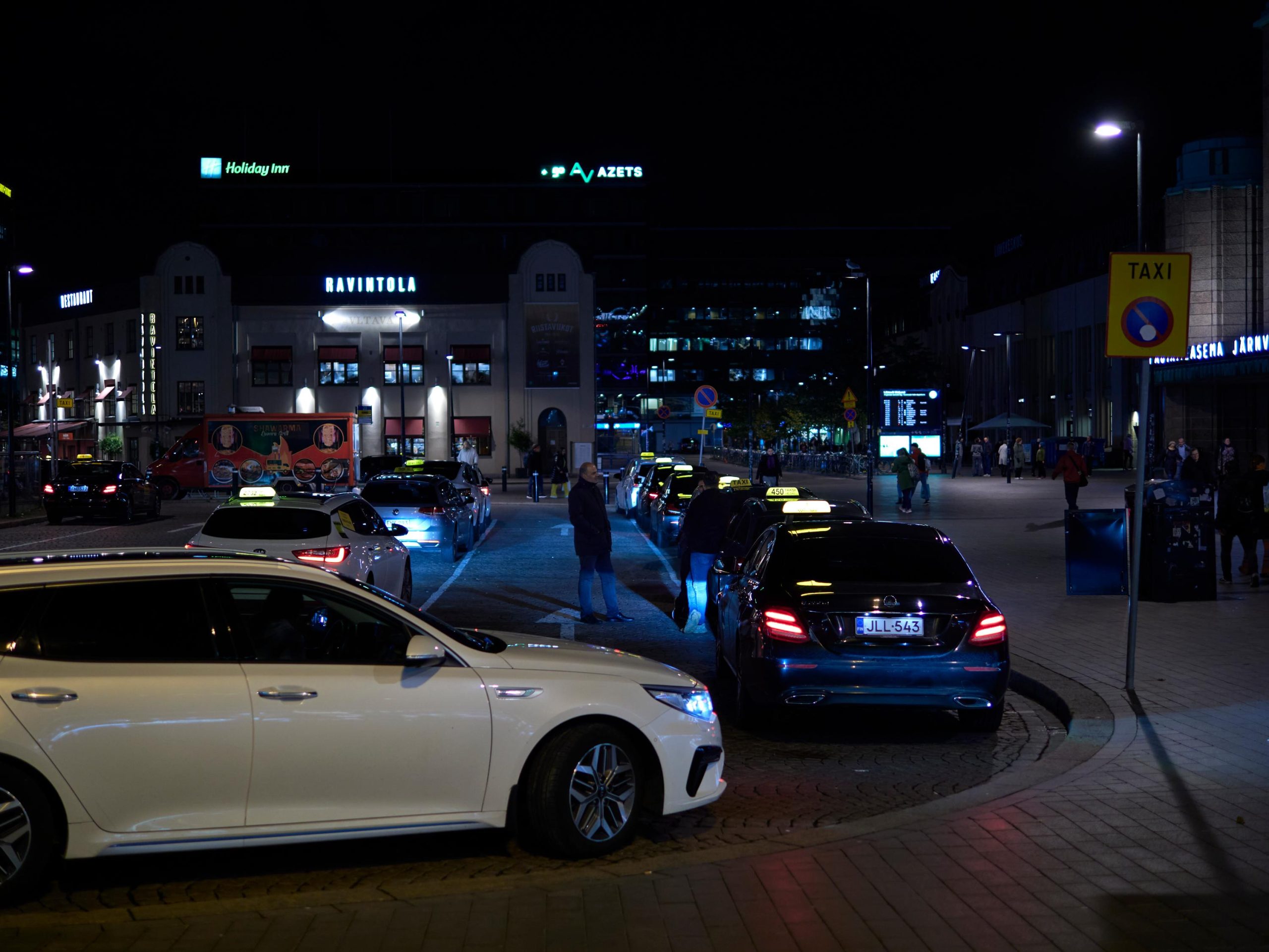 Taksivalvonnan tulos muistuttaa myös Espoon matkustajia: tarkista nämä asiat ennen kyytiä