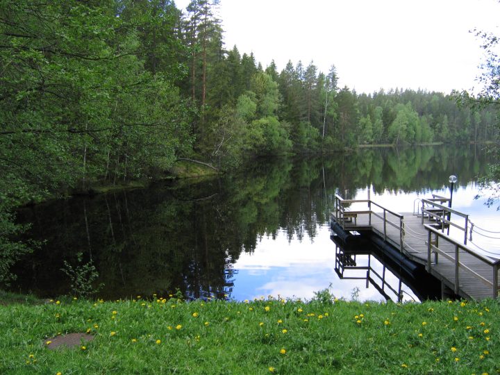 Espoon Nuuksiossa mitattiin keväinen 21,3 astetta – lämmin päivä vaihtuu epävakaampaan sääjaksoon