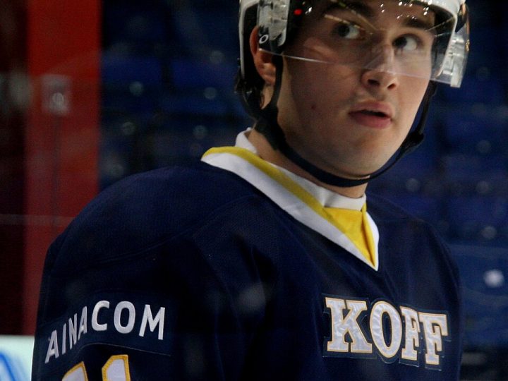 Matti Järvinen jatkaa Kiekko-Espoossa kaudella 2026–2027