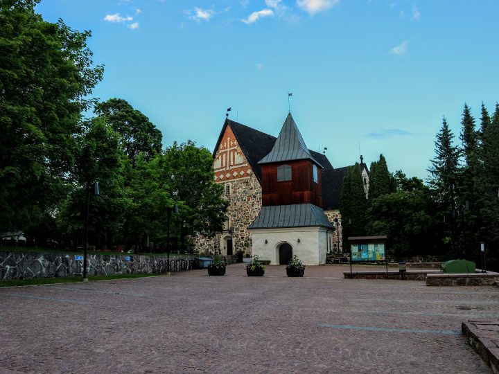 Espoon Kirkon hautausmaalle rakennetaan uusi huoltokeskus – hanke sijoittuu arvokkaaseen kulttuuriympäristöön