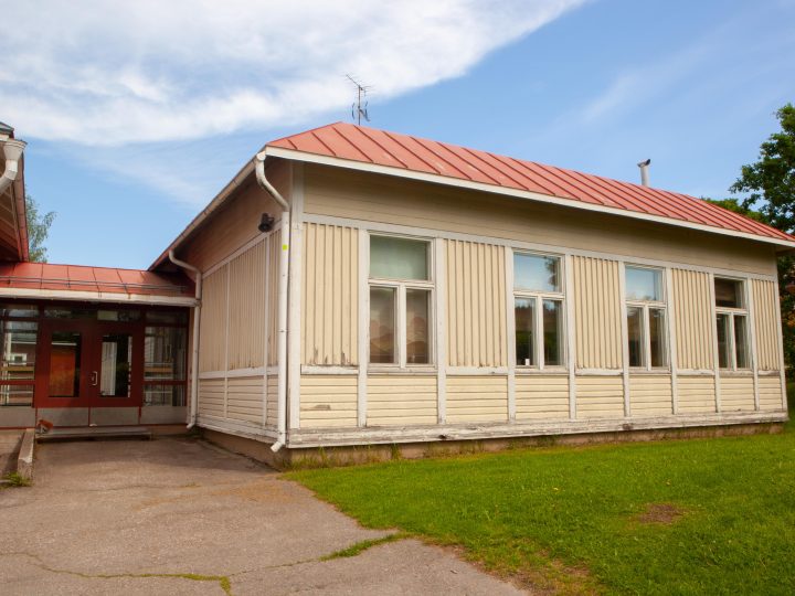Suvivirsi-ratkaisu täsmentää Espoon koulujen juhlakäytäntöjä