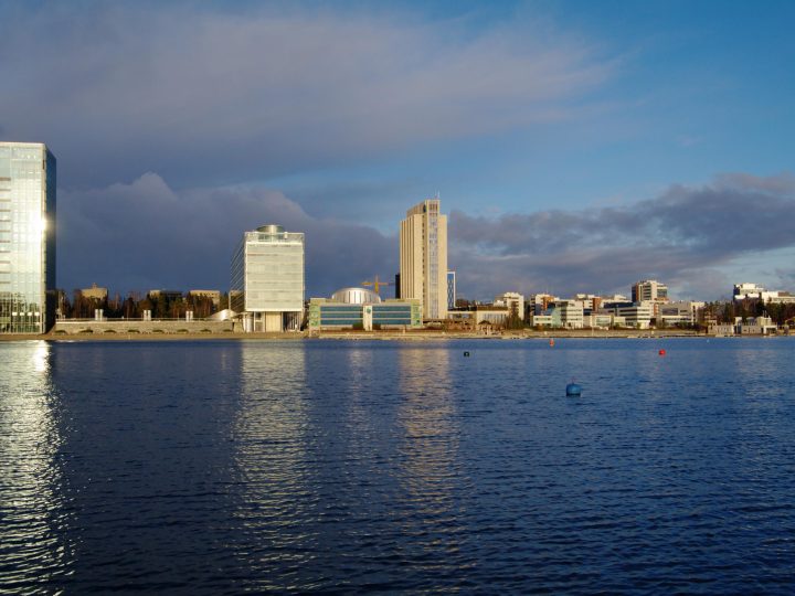 Yrittäjägallup nosti elokuun lomakuukaudeksi pöydälle