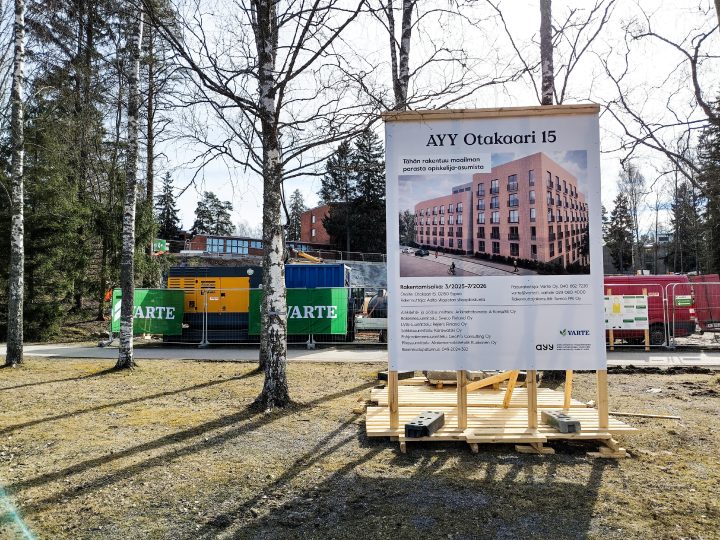 Otakaari 15:n opiskelija-asuntoihin valittiin pysyvää taidetta