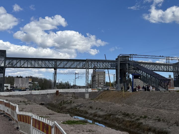 Länsiradan osakassopimuksesta 12 valitusta – Espoon raidehanke etenee oikeusprosessin varjossa