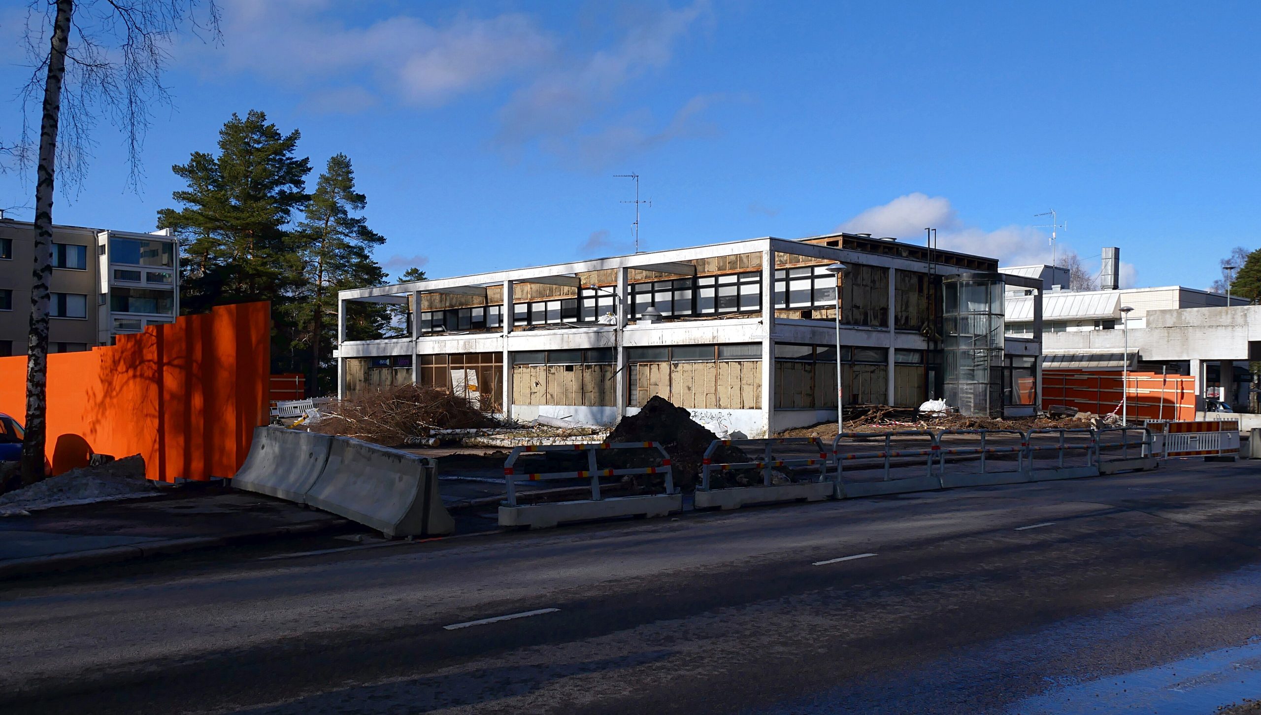 Varhainen puhelu voi estää asumisongelman syvenemisen