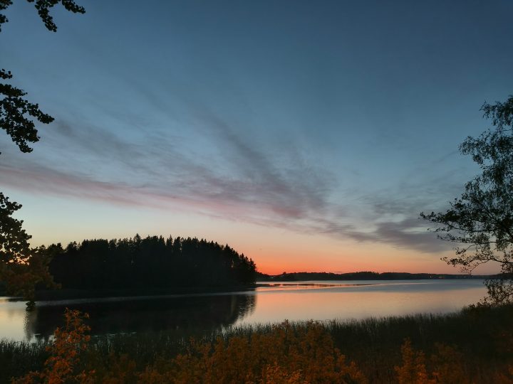 Sateet nostivat järvien pintoja nopeasti – Uudenmaan maaperä on silti yhä kuiva