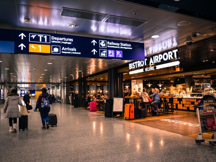 Suomen lentoasemilla vilkkain heinäkuu sitten vuoden 2019 – Helsinki-Vantaa keräsi 1,7 miljoonaa matkustajaa
