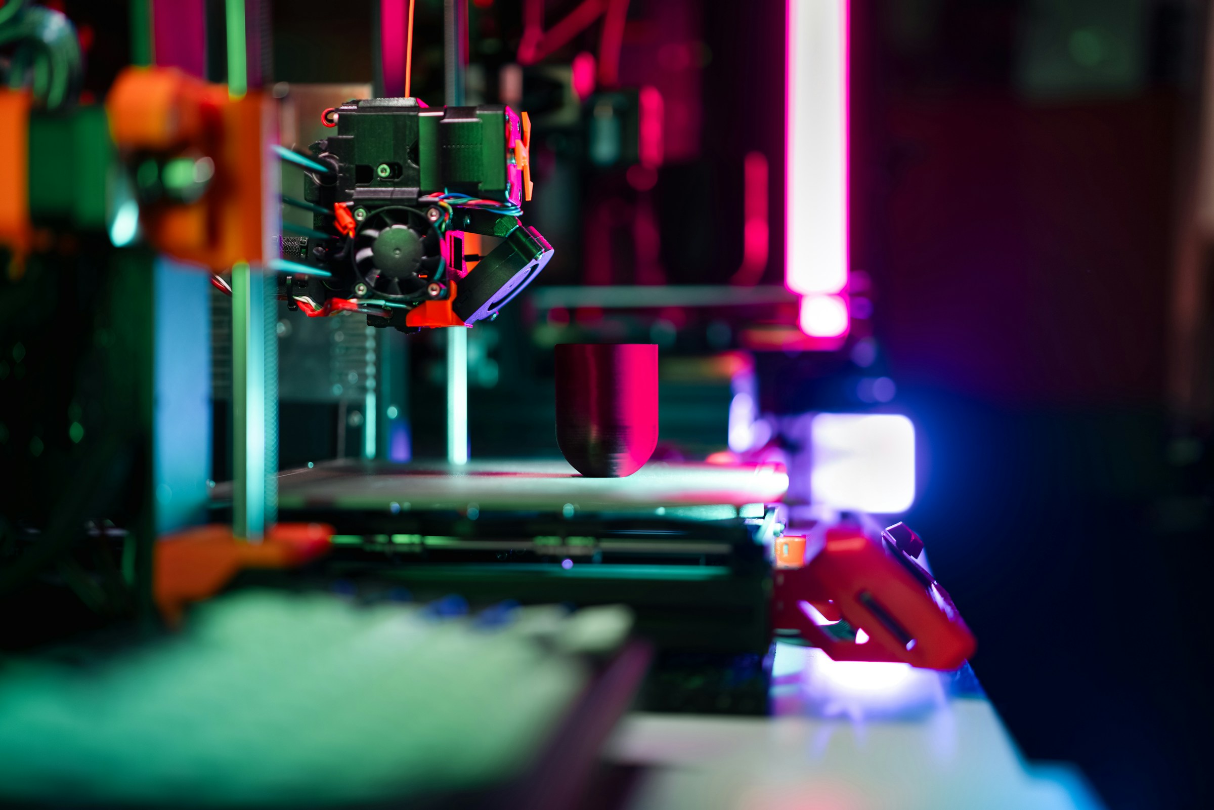 Aallon 3D-tulostin sai uuden työn akkumateriaalien etsijänä