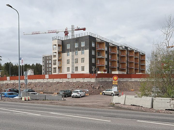 Korkotukileikkaus kaventaisi Espoon asuntotuotannon rahoitusta